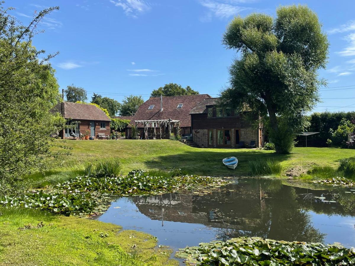 The Barn With Hot Tub Overlooking The Ringmer